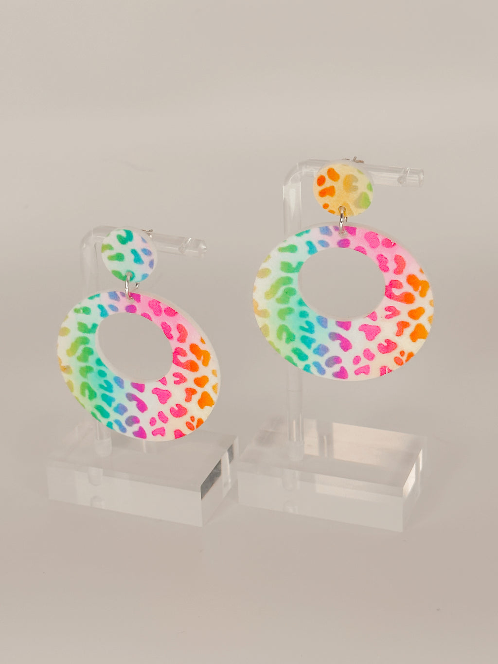 White Rainbow Leopard Circles