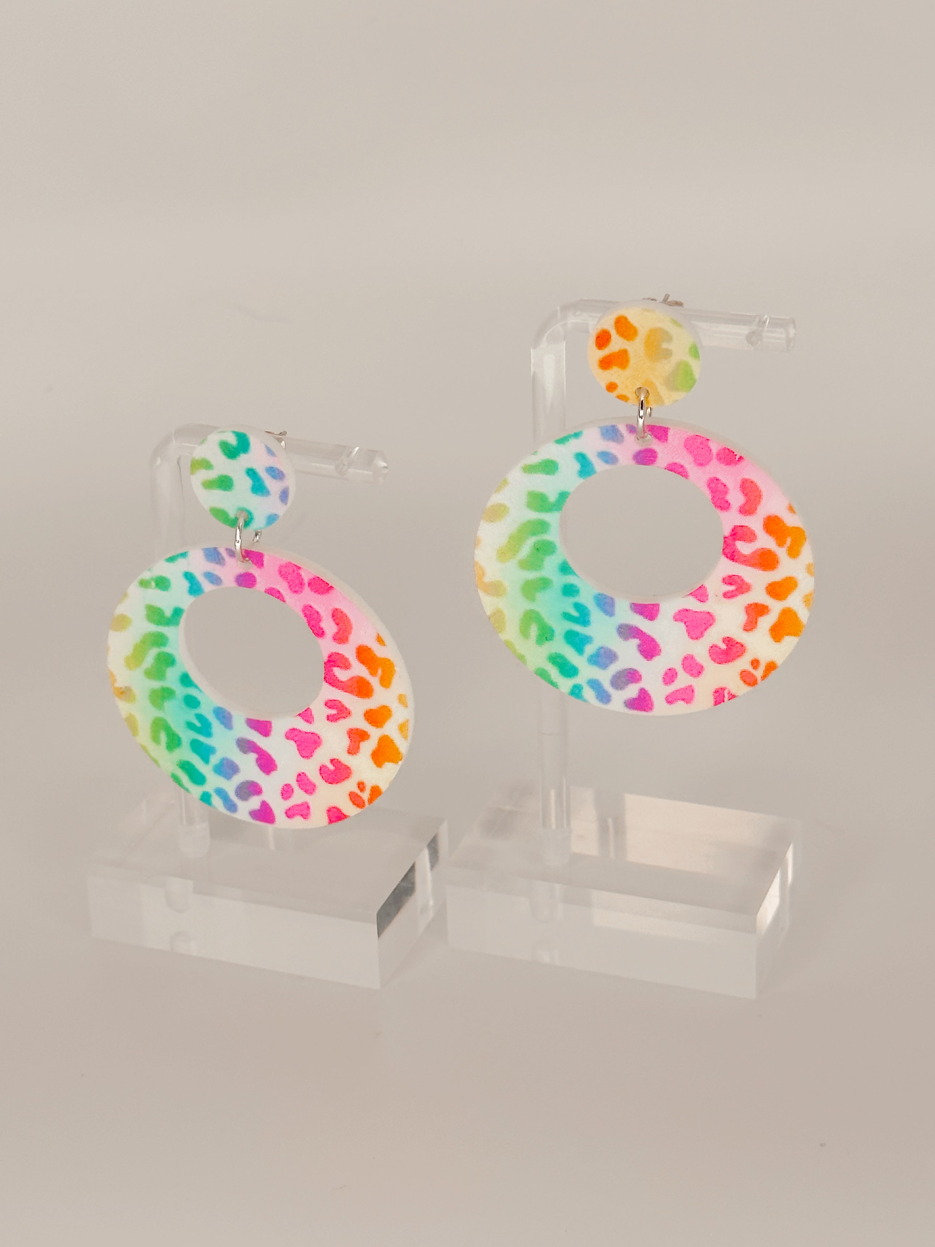 White Rainbow Leopard Circles