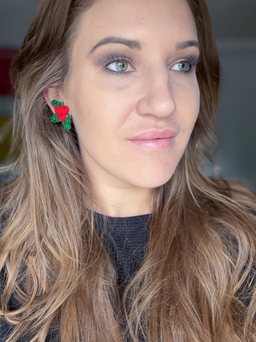 Holiday Holly Earrings